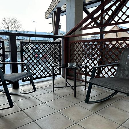 Ambra Room'S Brasov Exterior photo