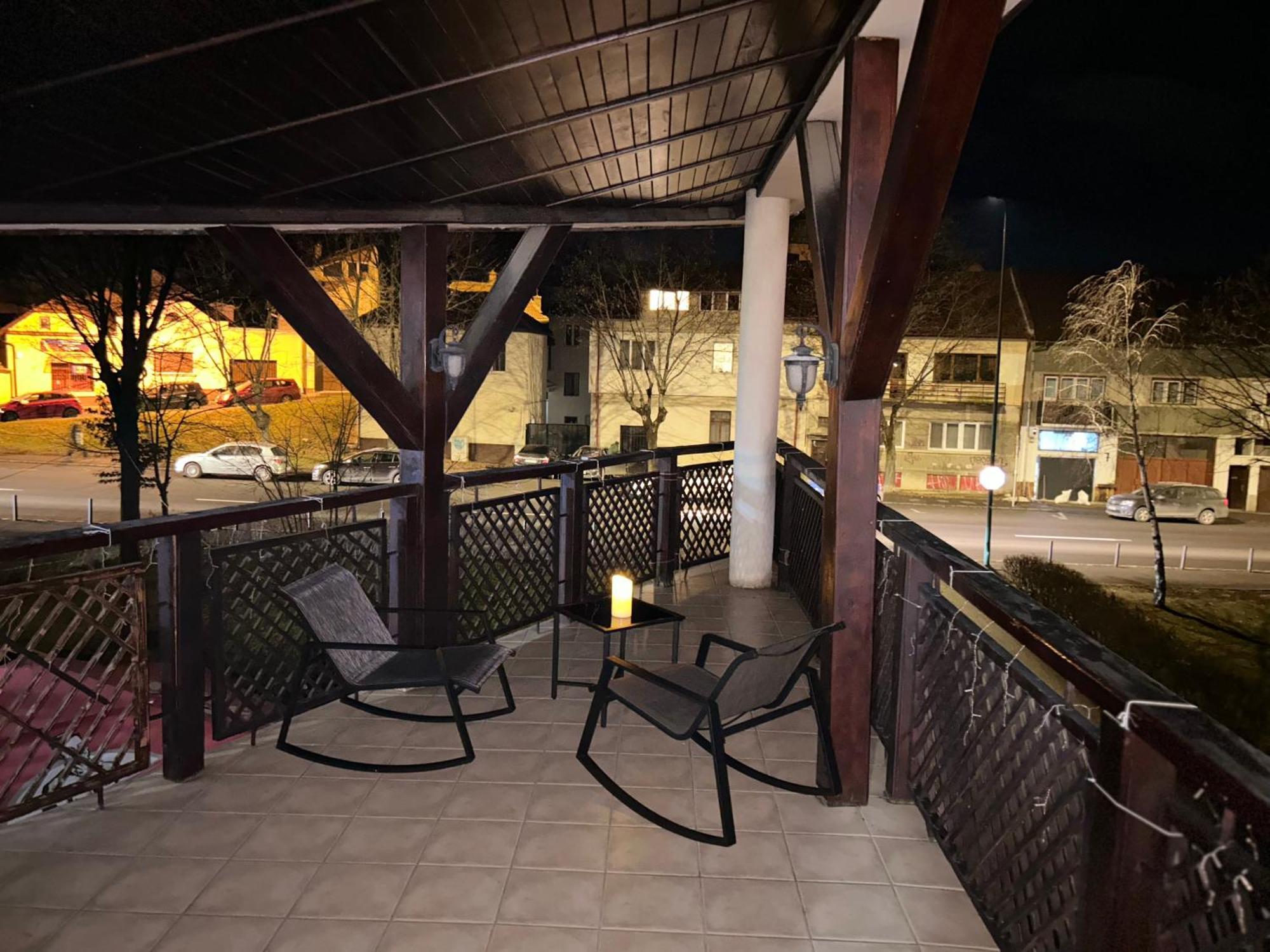 Ambra Room'S Brasov Exterior photo